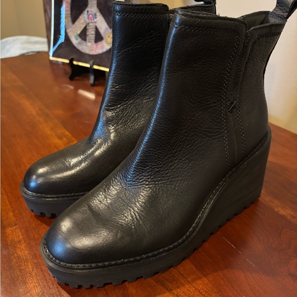 Women's Black Leather Ankle Boots